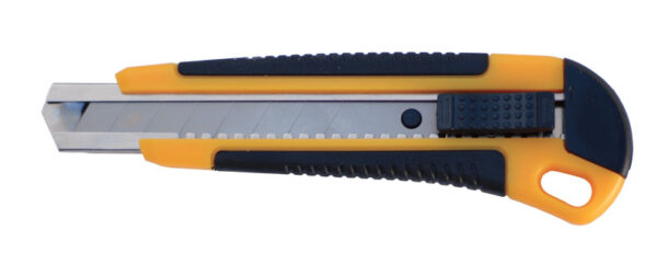 Cutter in plastica/gomma guida in metallo lame tranciabili da mm.18