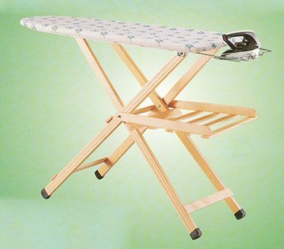 Tavolo stiro faggio serie lusso verniciato in colore naturale