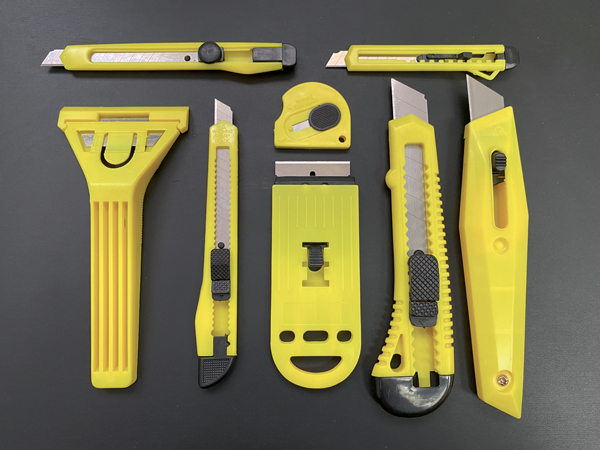 Set 8 pz. cutter e raschietti